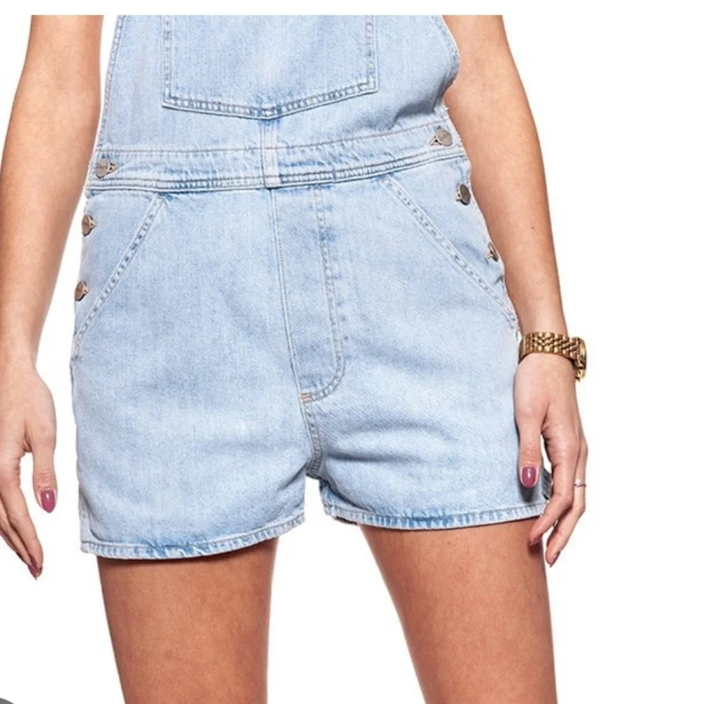 NWT Wrangler Bib Shorts Overalls XS Blue Jean W29QFH17J Tubble Blue Casual - Picture 14 of 15